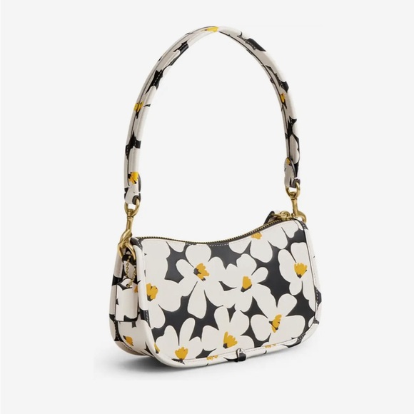 ❌SOLD❌COACH | Swinger Bag 20 Turnlock With Floral Print NWT - Picture 2 of 7